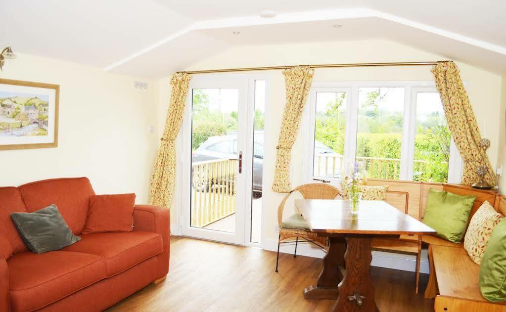 Dove Meadow Bed & Breakfast Denstone Exterior foto